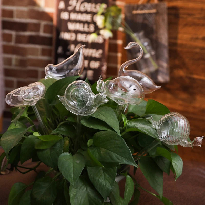 Cute Automatic Flower Watering Device Glass Self-Watering Stakes Plant Glass Waterer Automatic Irrigation Water Globe CL
